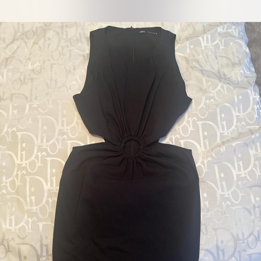 Elegant Black Dress